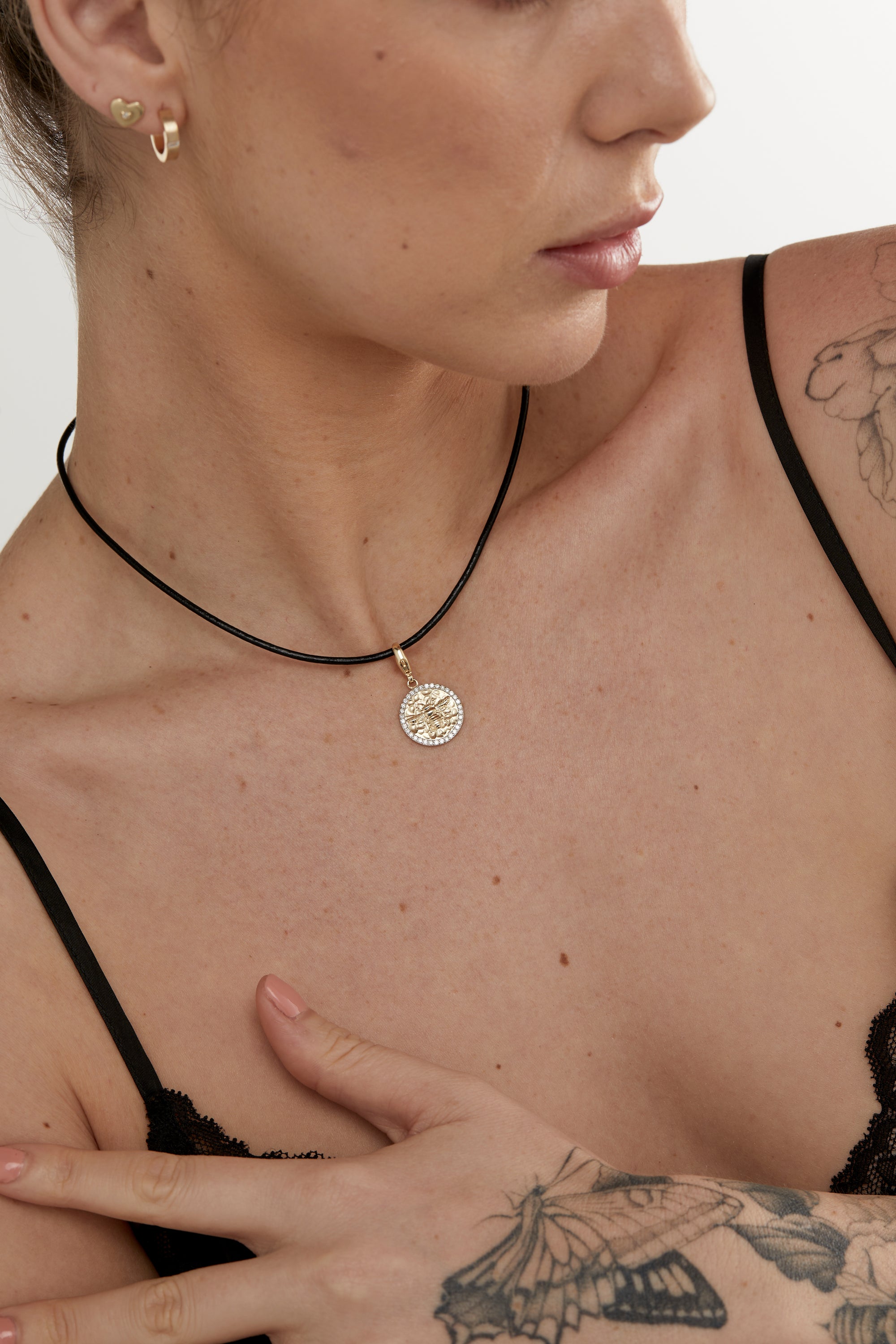 Nero Necklace image 5